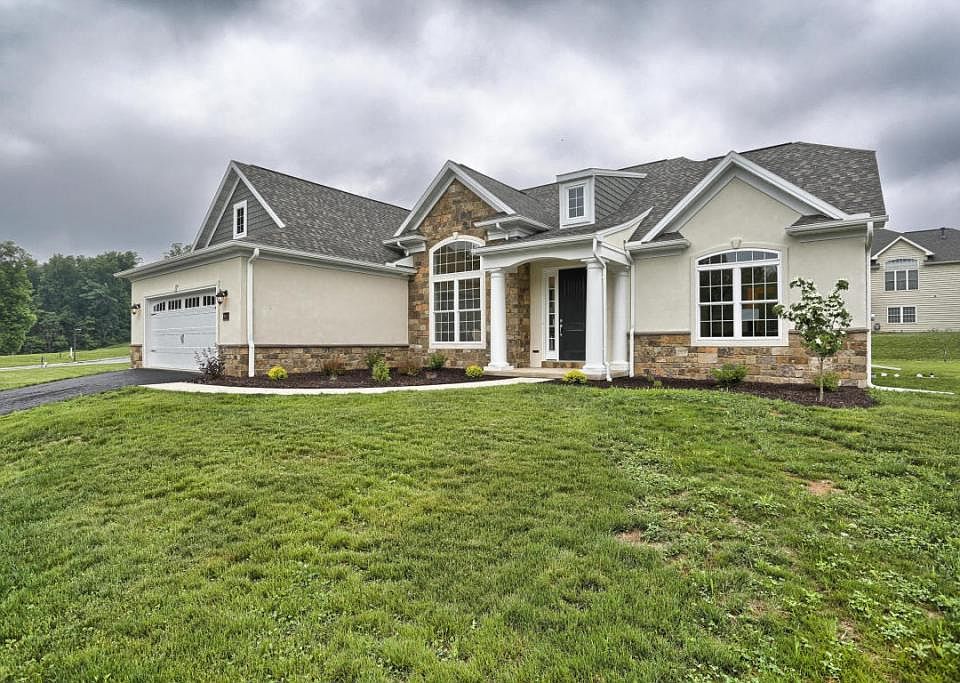 1st image of 117 Stillcreek Rd #56