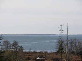 21 John Cudahy Ln, Westport, WA 98595