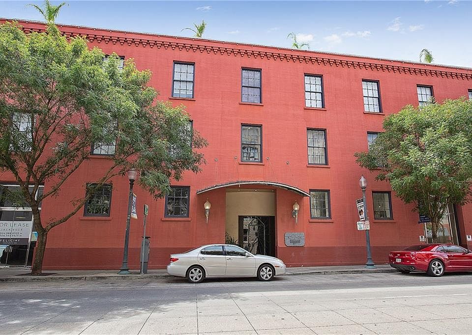1st image of 330 Julia St APT 231