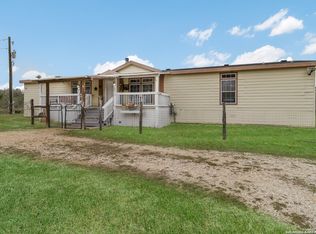 4892 County Road 427, Stockdale, TX 78160