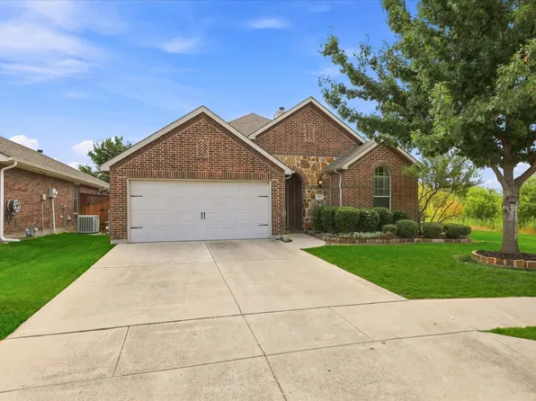 9200 Comanche Ridge Dr, Fort Worth, TX 76131