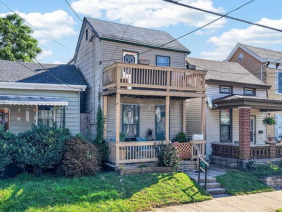 3rd image of 413 Berry Ave
