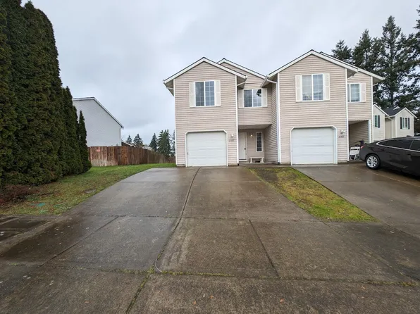 2185 Dorsey Dr, Hubbard, OR 97032