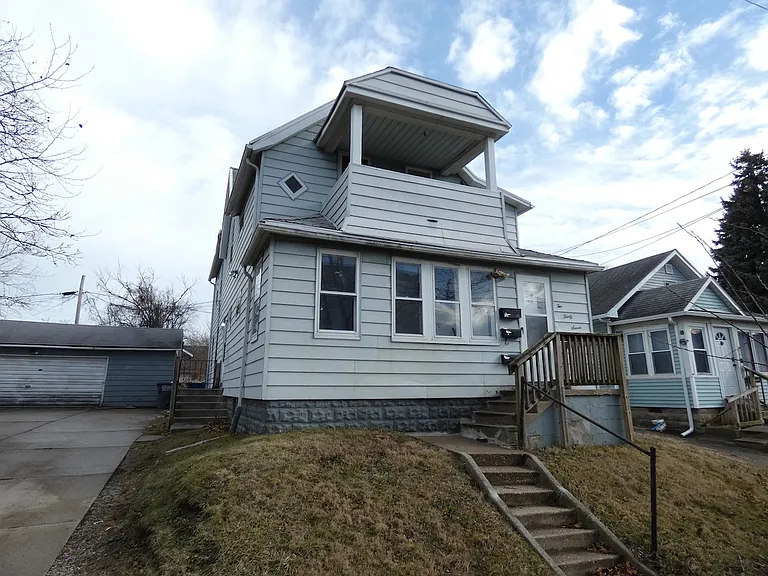 237 Yondota St #B — Photo 1
