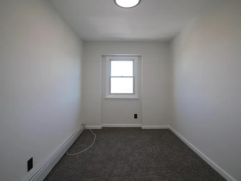 4 Bay View Ter #2 — Photo 7