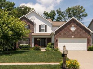 14372 Chapelwood Ln, Fishers, IN 46037