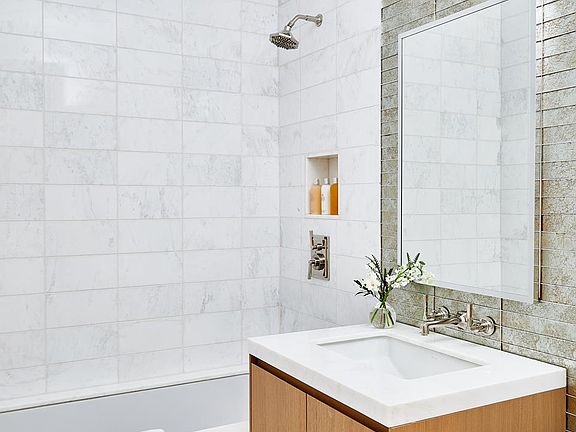 5th image of 215 E 19th St #4G