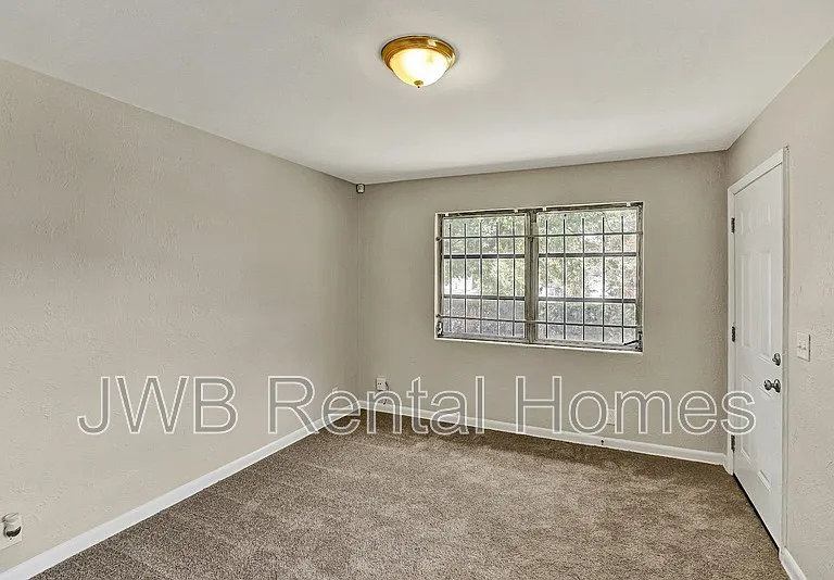 6863 W Virginia Ave — Photo 6