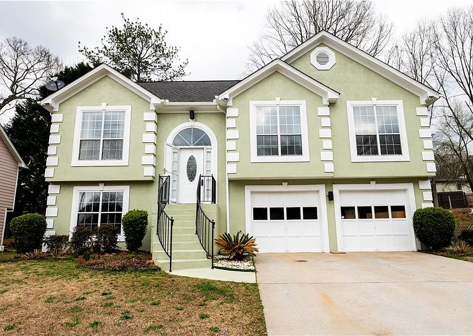 1st image of 965 Eagle Pointe Dr