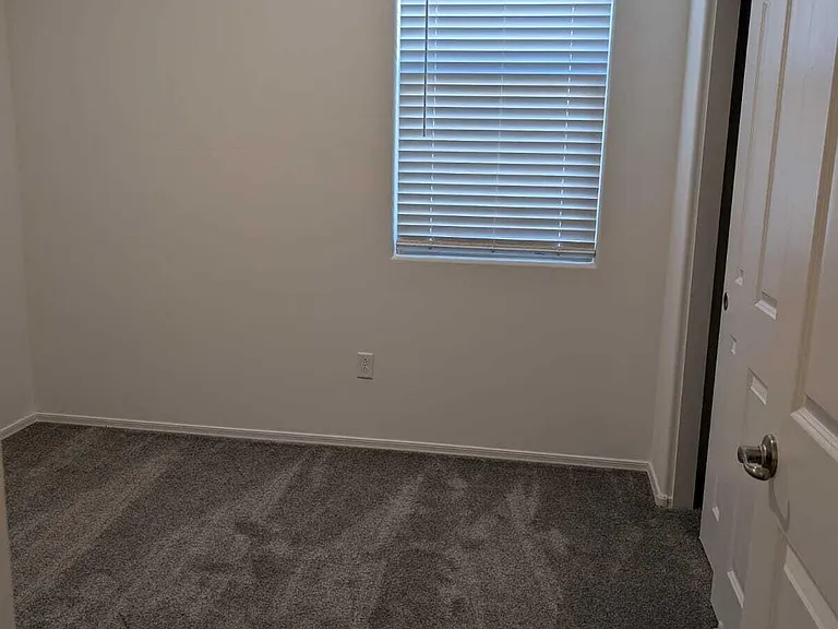 2195 W Desert Topaz Way — Photo 16