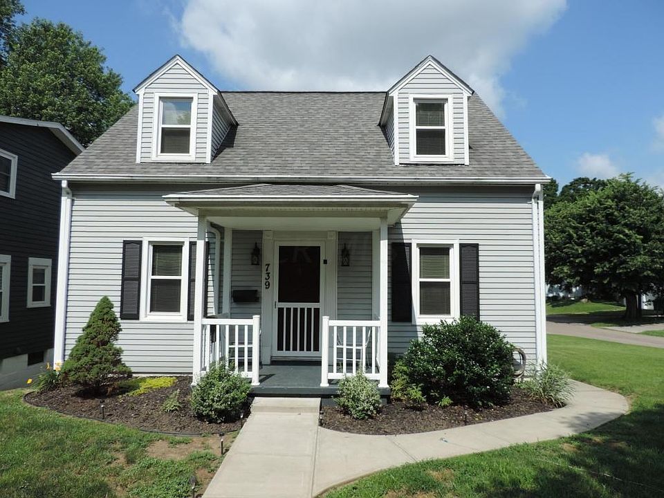 1st image of 739 Franklin Ave