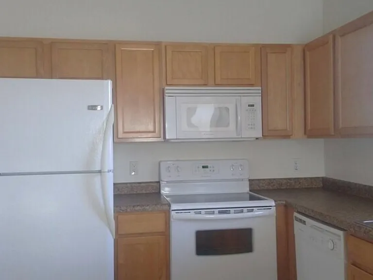 1210 Walnut Ave #2 — Photo 5
