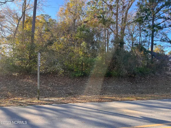 171 White Oak Bluff Road, Stella, NC 28582