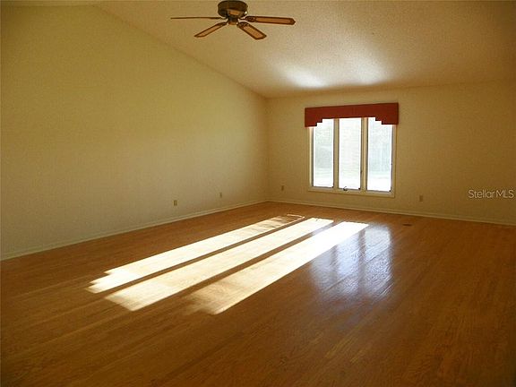 3rd image of 6110 Wilshire Cir #7