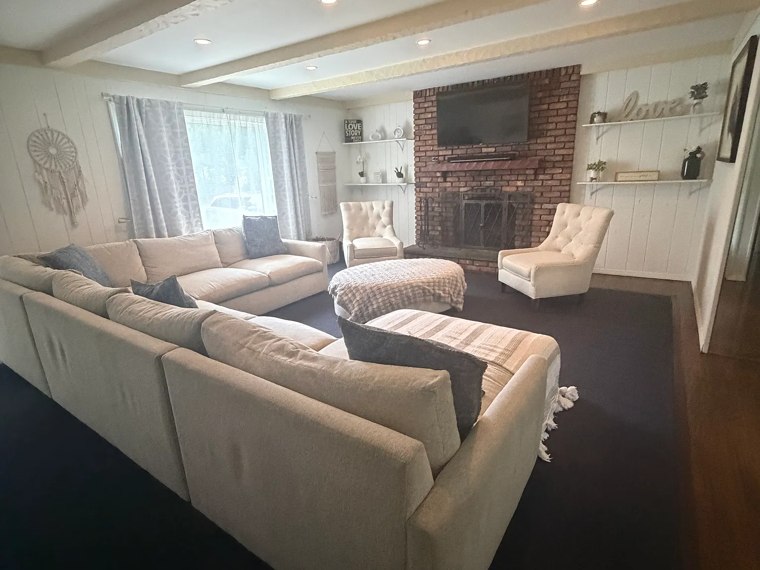 5 bed, $4,600 — Photo 2