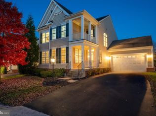 13560 Arcadian Dr, Leesburg, VA
