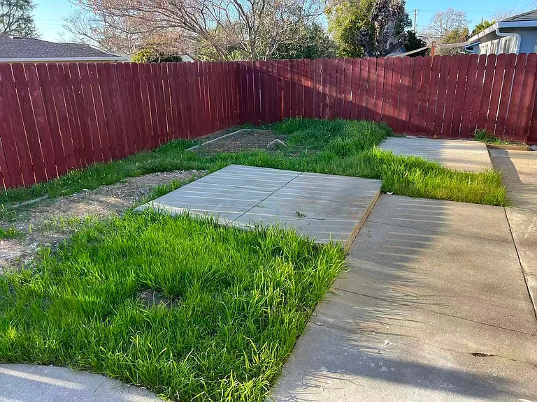 1455 Wagoner Dr #B — Photo 4