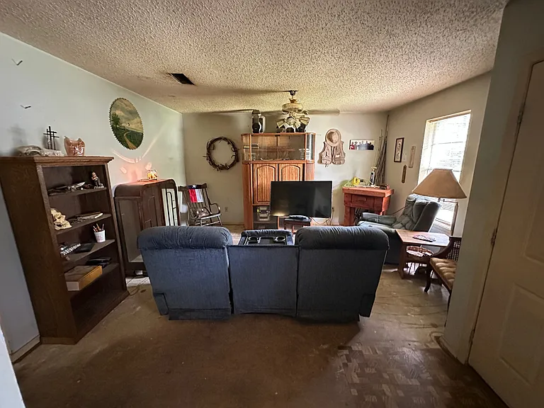 8014 Botany Ln — Photo 14