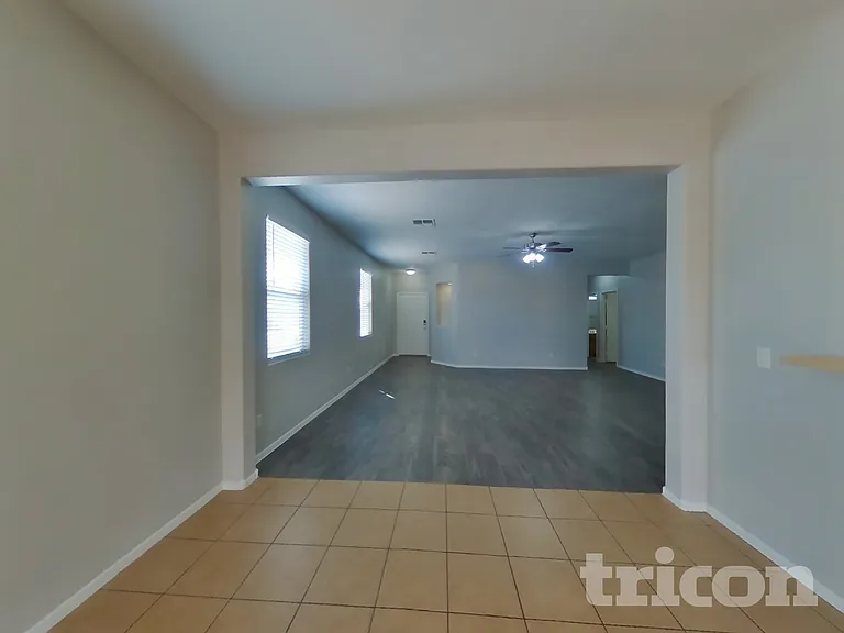 7310 W Saint Charles Ave — Photo 14