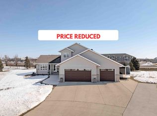 722 42nd Ave S, Moorhead, MN 56560