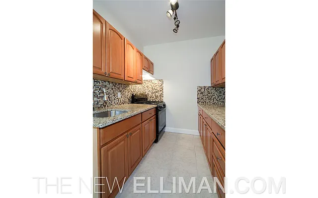 Sold by Douglas Elliman | media 17