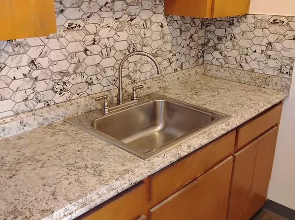 Briarwood Apartments, 727 E 1st Ave APT 4, Denver, CO 80203