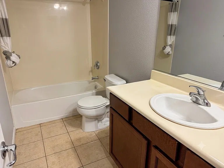 2214 Beech Cir — Photo 10