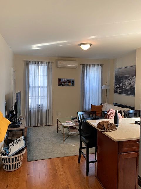 1st image of 130 W Houston St #2