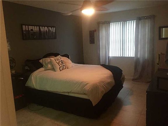 5th image of 9301 SW 92nd Ave APT 211-C