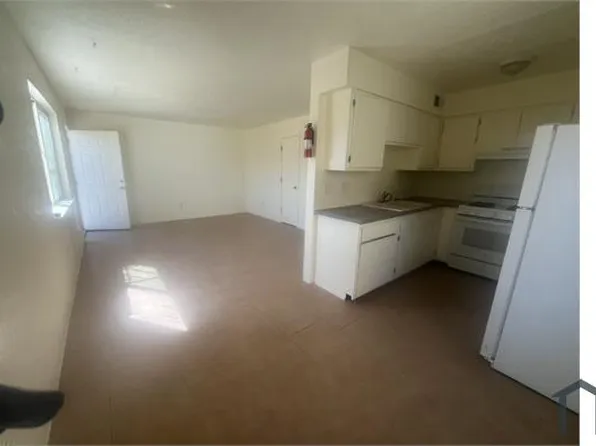 127 Garcia St NE APT B, Albuquerque, NM 87123