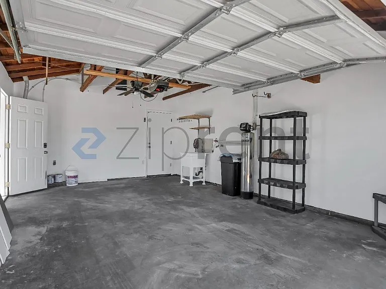 3097 W Sussex Way — Photo 27
