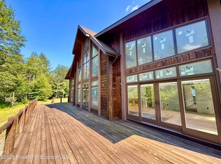 4382 River Rd, Equinunk, PA 18417