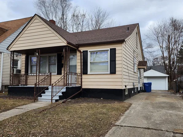 21250 Panama St, Warren, MI 48091