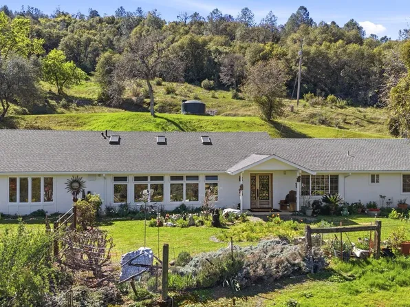 5356 Dogtown Rd, Coulterville, CA 95311
