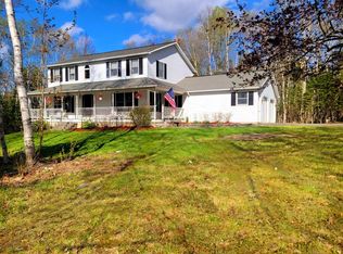 1071 Sunset Ave, Glenburn, ME 04401