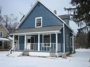 49 Westwood St, Hillsdale, MI 49242