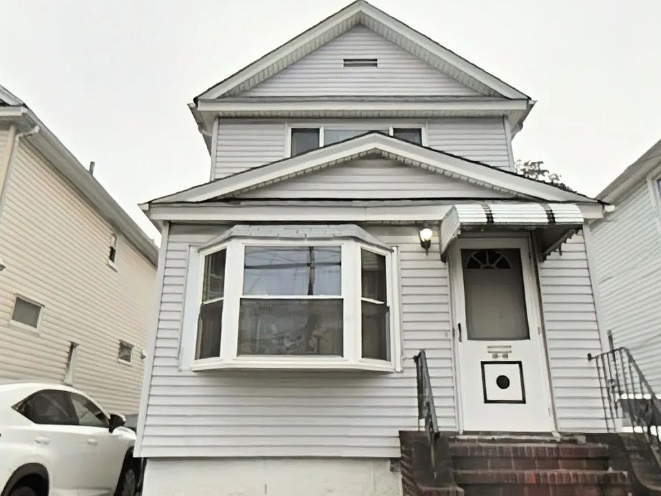 1st image of 9446 225th St