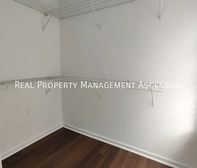 897 Dietz Rd — Photo 11