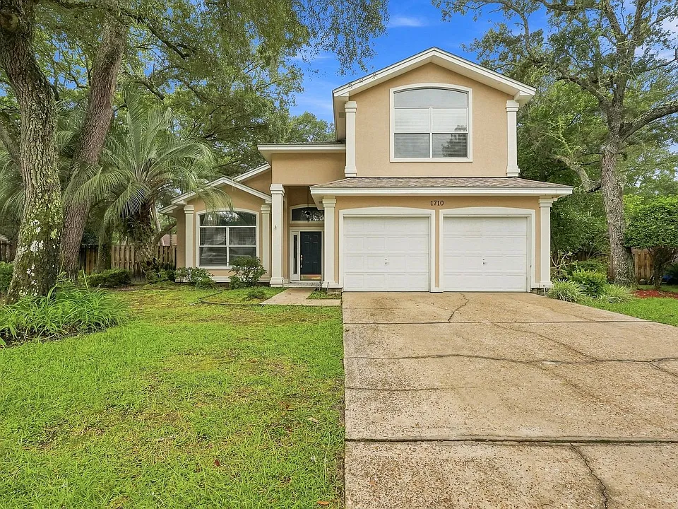 1710 Ashview Cv