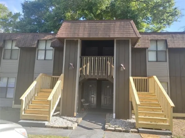 799 Donnell Blvd APT 13, Daleville, AL 36322