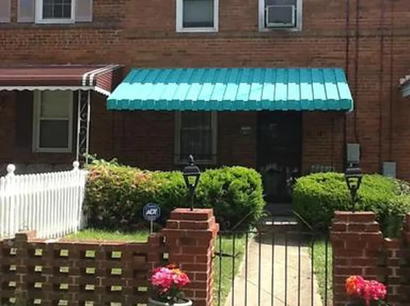 5807 Dix St NE, Washington, DC 20019