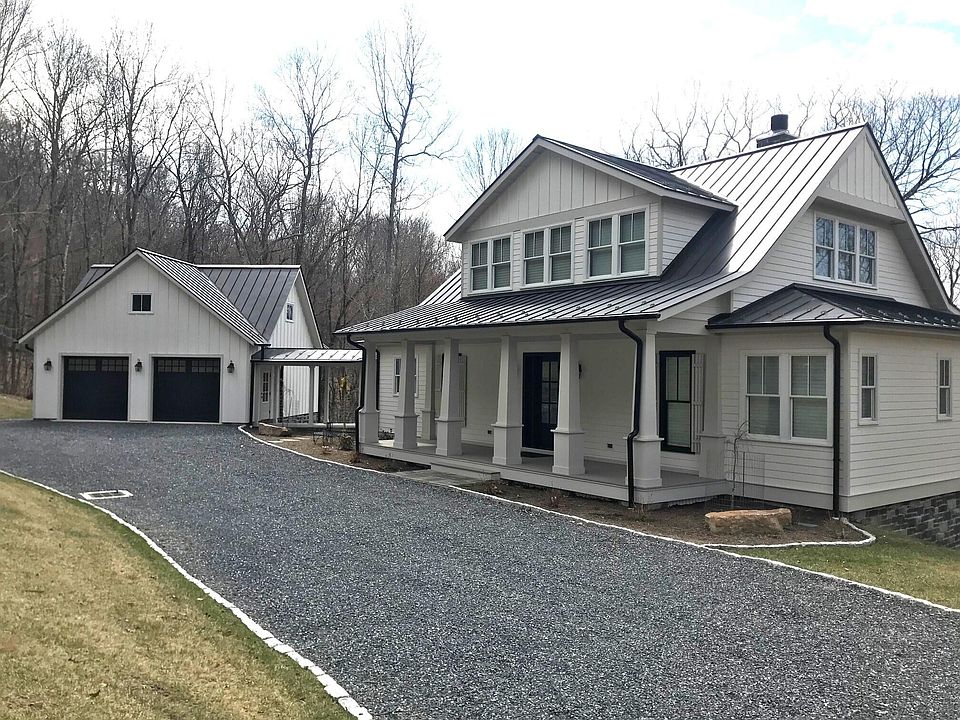 1st image of 100 Old Camp Ln