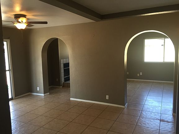 2nd image of 3609 W Sahuaro Dr