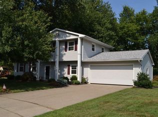 4612 Kingsley Cir E, Sandusky, OH 44870