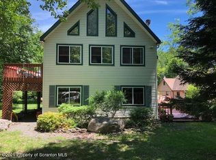 59 Round Up Trl, Gouldsboro, PA 18424