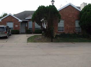 2116 Greenpoint St, Dallas, TX 75228