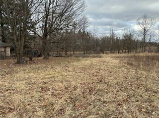 199 Popcorn Ln, Enon Valley, PA 16120