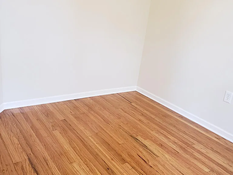 3433 S Leavitt St #2 — Photo 5