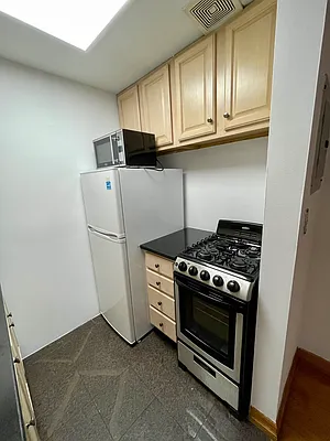 Rented by Fairbank Properties LLC | media 36