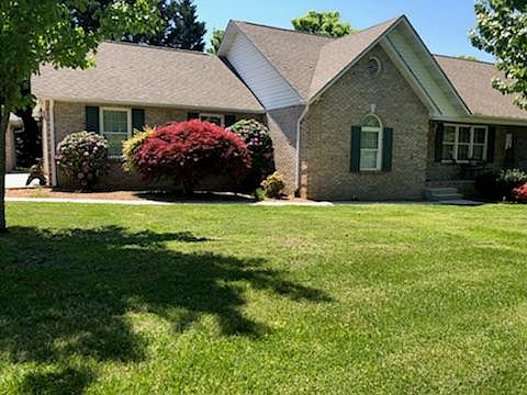 1st image of 301 S Coleman Dr